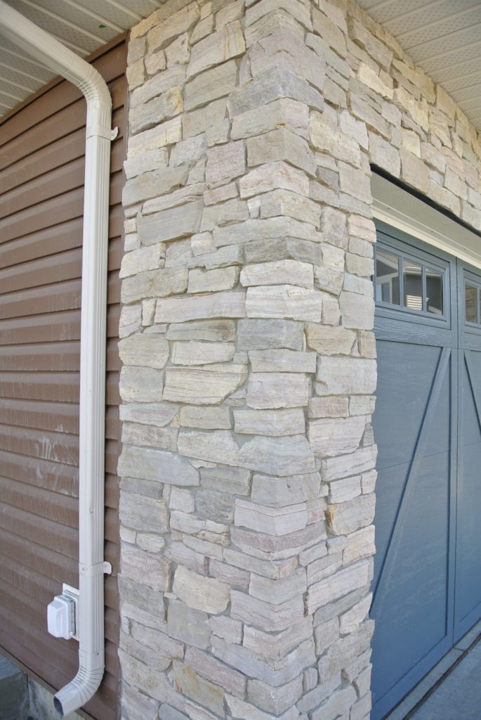 Natural Stone Corners