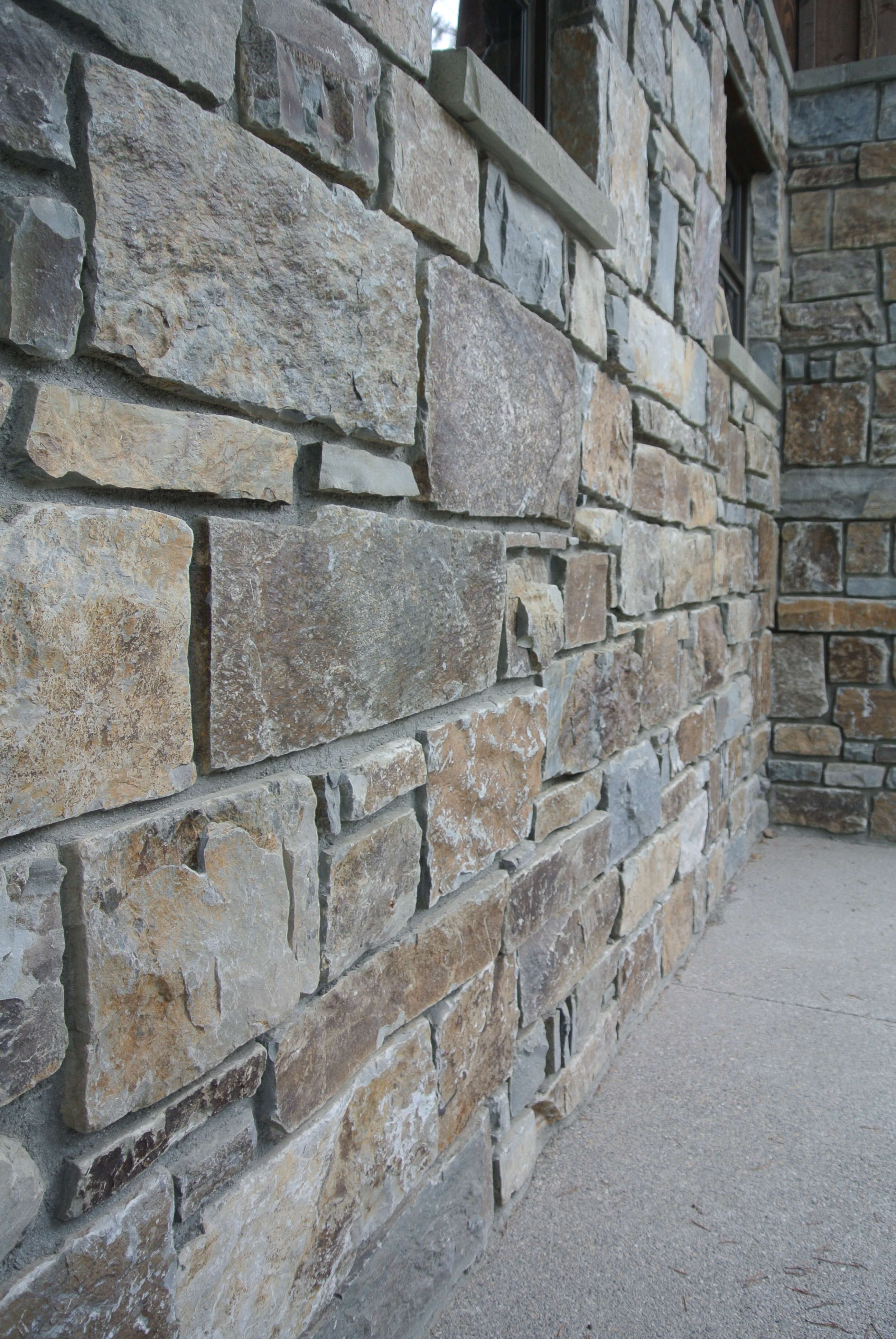 Chief Cliff Full Bed Masonry | K2 Stone