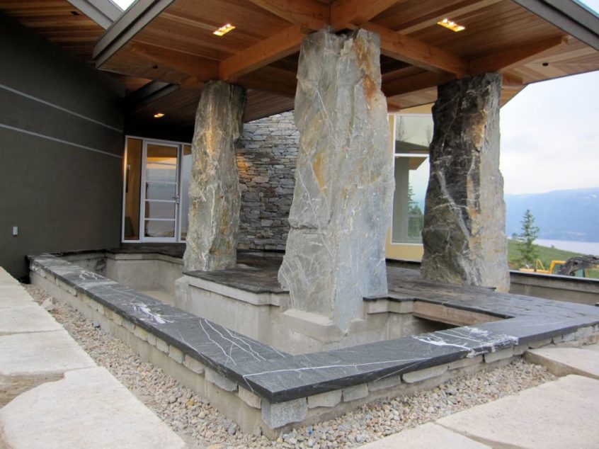 Modern Stone Entry Large Stone Columns K2 Stone   Modern Stone Entry Large Stone Columns 846x634 