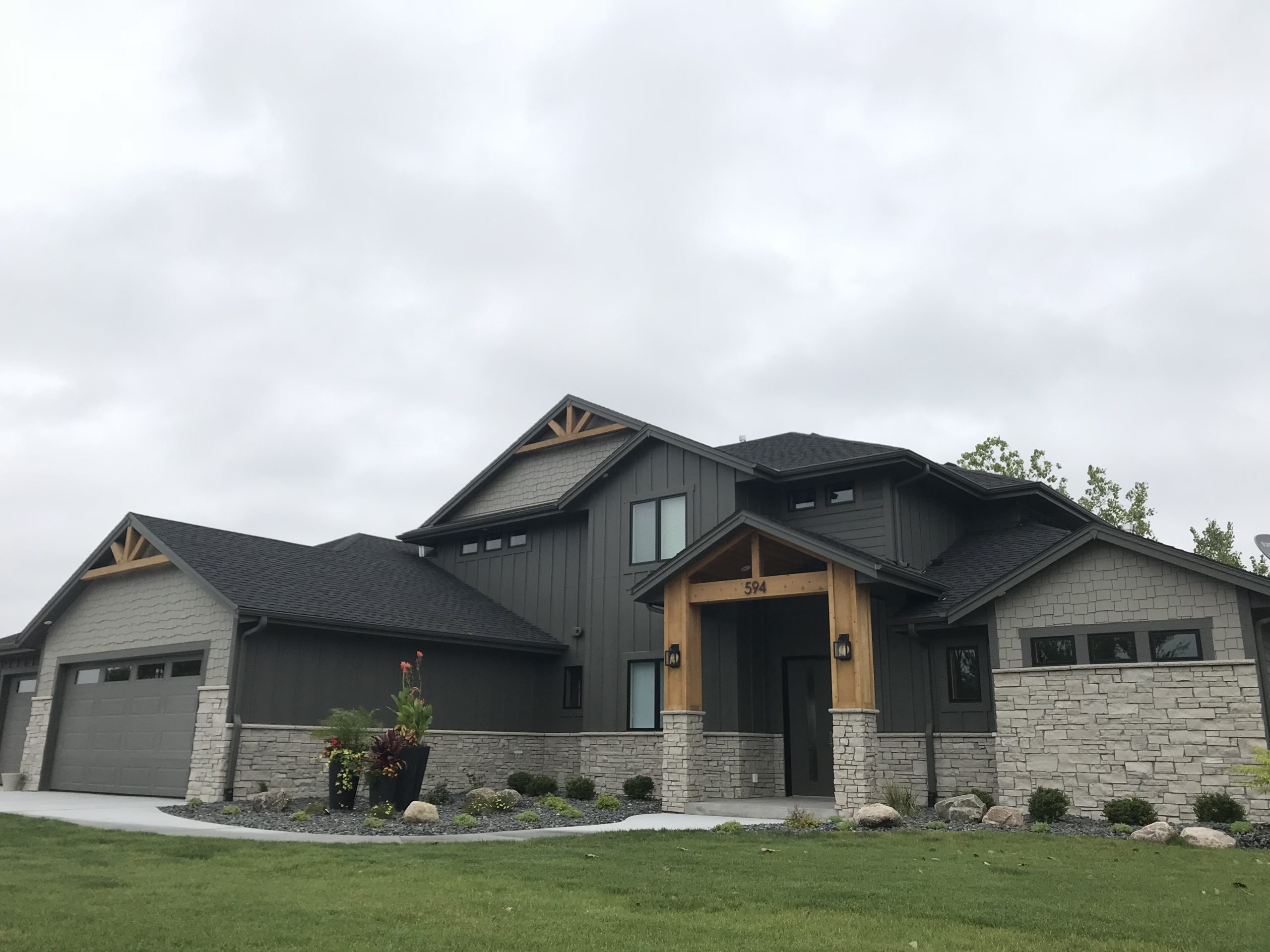 Fond Du Lac Stone Ridge | K2 Stone | K2 Stone